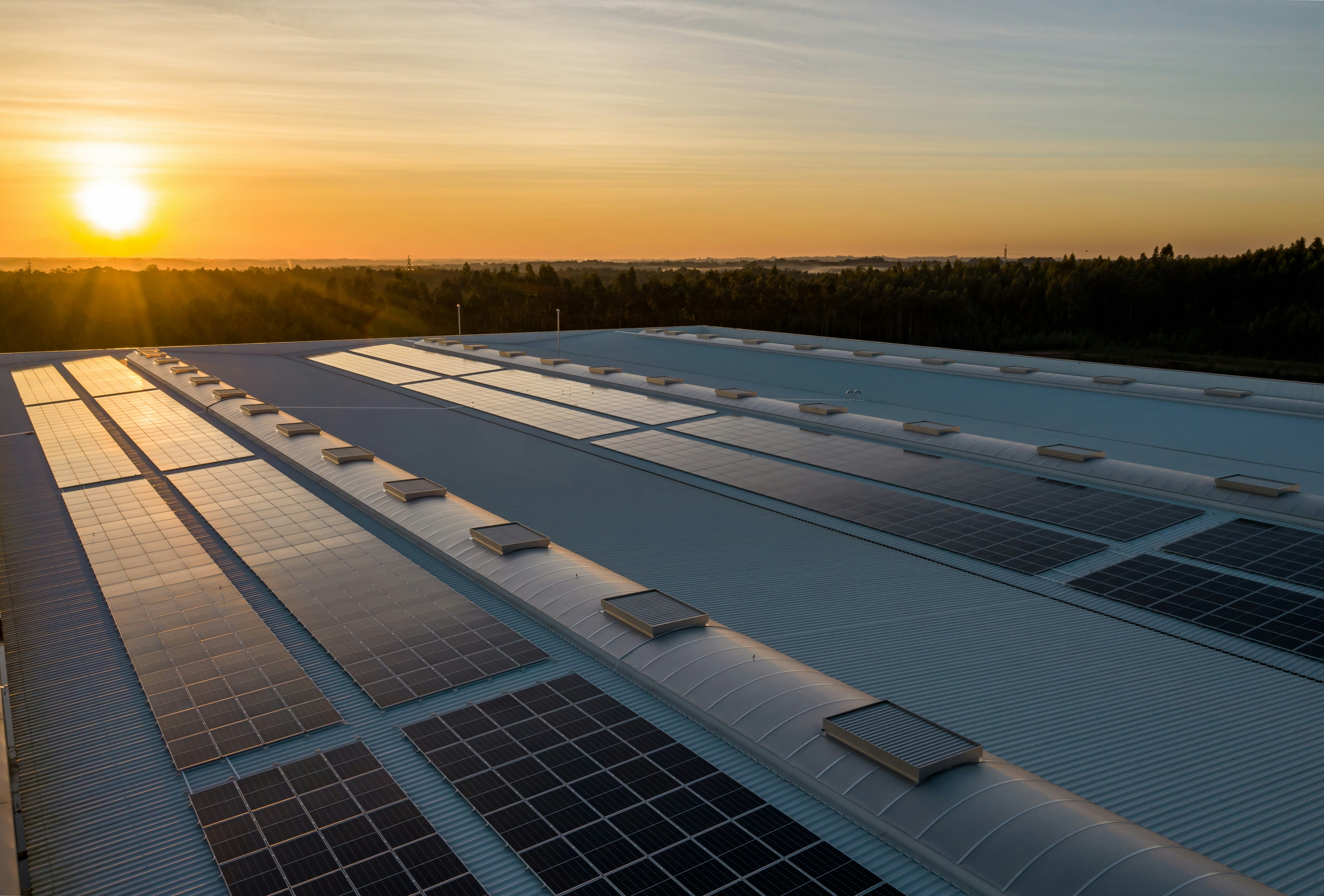 Solar array and commercial battery storage installed at a warehouse in Novato, Marin County for energy cost reduction
